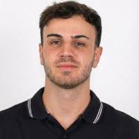 10+ perfiles de «Adrian Caraballo»