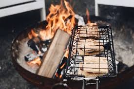 It lacks an advanced airflow system. These Are The Rules For Outdoor Fire Pits At Home In Toronto