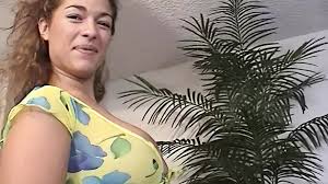 Tipo con suerte polla tiene 2 zorras cachondas