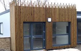 Maybe you would like to learn more about one of these? Pose De Bardage