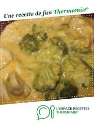 Blancs De Poulet Et Ses Legumes Sauce Aux Carottes Recette Recettes De Cuisine Blanc De Poulet Plat Principal