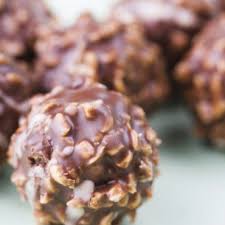 Astuces Faciles Pour Faire Soi Meme Ses Chocolats De Paques Cuisine Plurielles Fr Desserts Food Sweet Recipes