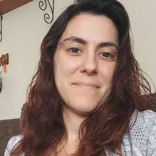 Julie Licata's Instagram, Twitter & Facebook