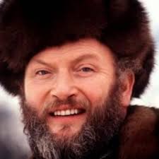 Listen to playlists featuring Bigah Shod بیگاه شد by Mohsen Namjoo online  for free