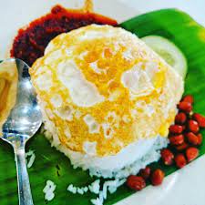Malaysian nasi lemak is the definitely of heavenly food. Nasi Lemak Telur Mata Nasilemak Sedap Delicious Ric Flickr