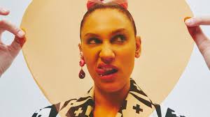 Farah Zeynep Abdullah, 'Bergen'den 40 milyon lira kazandı' iddialarına sert  çıktı