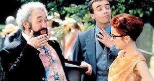 Four Weddings And A Funeral Threemoviebuffs Com Review Funeral Movie Scenes Film Stills
