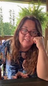 Tammi Gregory's Instagram, Twitter & Facebook