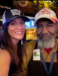 Come out Saturday night from 7-10 at Hochabel Bar & Grill for live  entertainment from local artist Trey Lockhart.