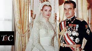 Grace kelly royal wedding to prince rainer iii (1956) | british pathé. 8 Things You Didn T Know About Grace Kelly S Wedding Town Country Youtube
