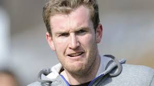 Eagles recruit Ellis sheds fitness issues