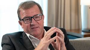 Tras el ascenso de Karina Milei, otro funcionario fue nombrado ministro