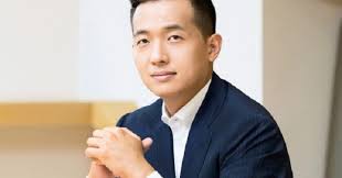 Phái đoàn tháp tùng Tổng thống Hàn Quốc đến Việt Nam gồm những ai?