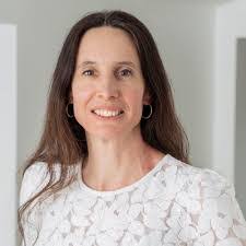 Corinne Bach's Instagram, Twitter & Facebook