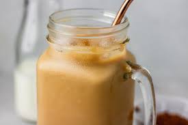 If you're a lover of bailey's and caramel coffee, then this recipe by life love and sugar is for you. Easy Iced Coffee Recipe The Dinner Bite