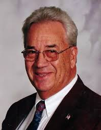 Robert H. Shidler Surrounded by his family, Robert H. Shidler went onto  Glory to be with his Savior