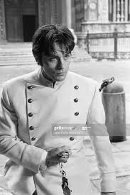 Born 8 november 1935) is a french actor and businessman. News Photo Alain Delon Sur Le Tournage Du Film Histoires In 2020 Alain Delon Film Jake Paul