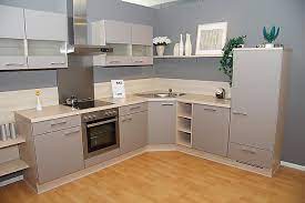 Kuche l u form mit diele und eckspule unbeendet kuchen forum. Nobilia Musterkuche Raffinierte L Kuche Mit Eckspule In Holzoptik Mit Fangograu Inkl Kochfeld Backofen Spule Mit Armatur Kuhkschrank Und Geschirrspuler Ausstellungskuche In Altotting Von Kuchen Design Thomas Muller