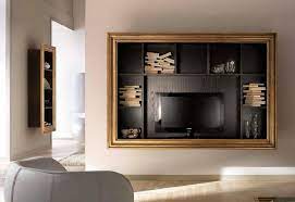 Porta Tv Sospeso Con Cornice In Foglia D Oro E Struttura In Frassino Spazzolato Arredamento Salotto Vintage Arredamento Arredamento Salotto