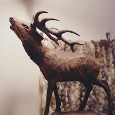 A bérvadásztatási üzletágban európa vezető helyein állunk a vadminőség, a kedvező környezet, a fejlett műszaki adottságok, a logisztika tekintetében. Vadaszati Vilagkiallitas 1971 Posts Facebook