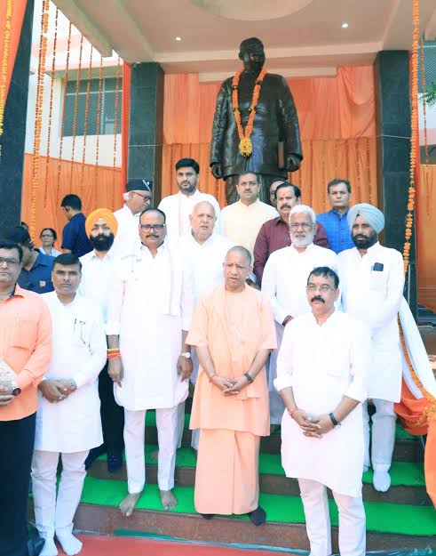 राष्ट्रवाद की लौ प्रज्ज्वलित करता रहेगा डॉ. मुखर्जी का बलिदान: सीएम योगी