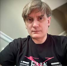 Can anyone recommend a good garage door specialist in the area?