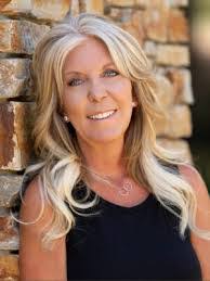 Beverley Pierce's Instagram, Twitter & Facebook