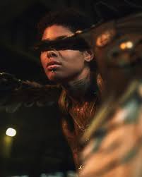 Quickly becoming the Swiss Army knife of visual creativity. Take the time  to find what brings you happiness at it's core. So you never question what  drives you ever again. Muse