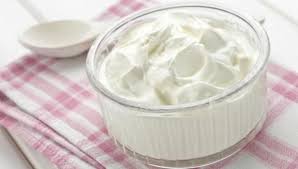 Comment Faire De La Creme Fraiche Epaisse Maison Facile Recette Creme Fraiche Maison Idee Recette Thermomix Recette Cuisine Facile
