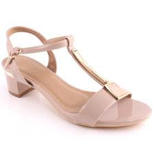 Ladies shoe brands in pakistan. Top 4 Shoes Brands Of Pakistan 2020 Fashion Trends 2020 Fashion Events Happening Latest Updates