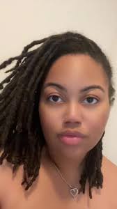 Maya Macias (@goldcubanlink)