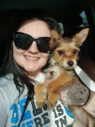 Loretta Ouellette's Instagram, Twitter & Facebook