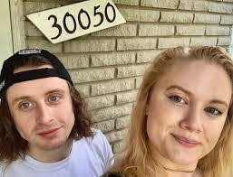 Sarah Scrivener's Instagram, Twitter & Facebook