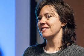 Robin Ragan's Instagram, Twitter & Facebook