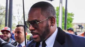 A native of chicago, illinois, often referred to as king of r&b. Rechtszaak Tegen R Kelly Wederom Uitgesteld Door Corona Rtl Boulevard