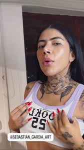 Yina Calderon Me Gusta added a...