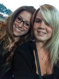 Leandra Miller (@LeandraMiller)