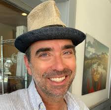 About — mikeromo.com