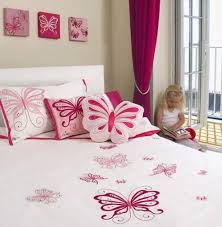 Beautiful Butterfly Theme Girl Bedroom Design 1 Kids Bedroom Themes Butterfly Bedroom Toddler Room Decor