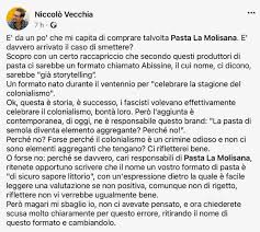 E così, le citate conchiglie erano state definite «di sapore littorio e di gusto coloniale». 7fxxm8u Xnusam