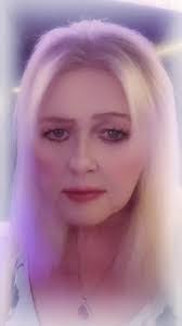 Sheila Lo's Instagram, Twitter & Facebook