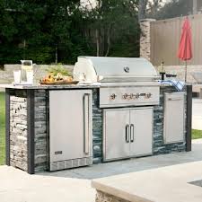 They are an awesome way to make food when entertaining a group of people. Outdoor Kitchen Bbq Island Kits Benefits Bbqguys