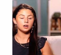 Hannah Kole's Instagram, Twitter & Facebook