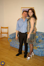 Horny mom Sari gets fucked by an old men - Mature.nl