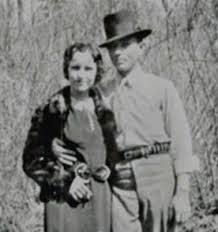 Black Bonnie And Clyde Movie 2020 Pin By Chip Besser On Vintage In 2020 Bonnie N Clyde Bonnie Parker Bonnie And Clyde Pictures