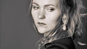 Barbara Menger's Instagram, Twitter & Facebook