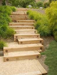 Gartentreppe Selber Bauen 35 Inspirationen Gartentreppe Garten Stufen Garten Landschaftsbau