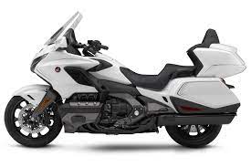 And for 2020, we're happy to announce that fog lights are now standard equipment on all gold wing tour models. 2020 Honda Gold Wing Lineup First Look 7 Fast Facts