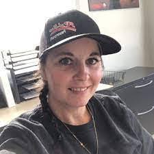 Tammy Clemmer's Instagram, Twitter & Facebook