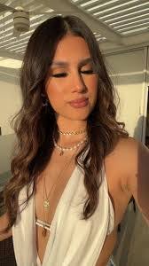 Danielle Vecchio's Instagram, Twitter & Facebook